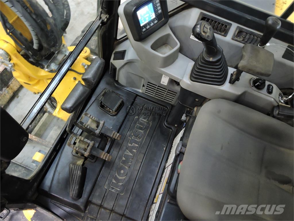 Komatsu PC55 معدات البناء - غير ذلك