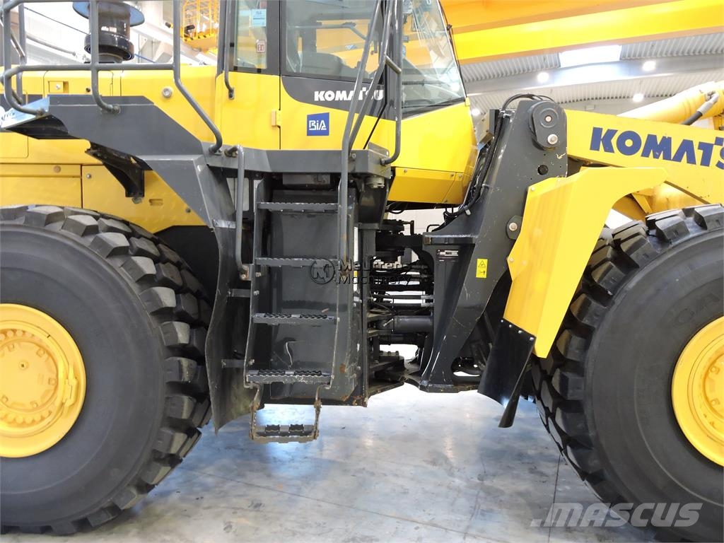 Komatsu WA500-7 + BUCKET Tekerlekli yükleyiciler
