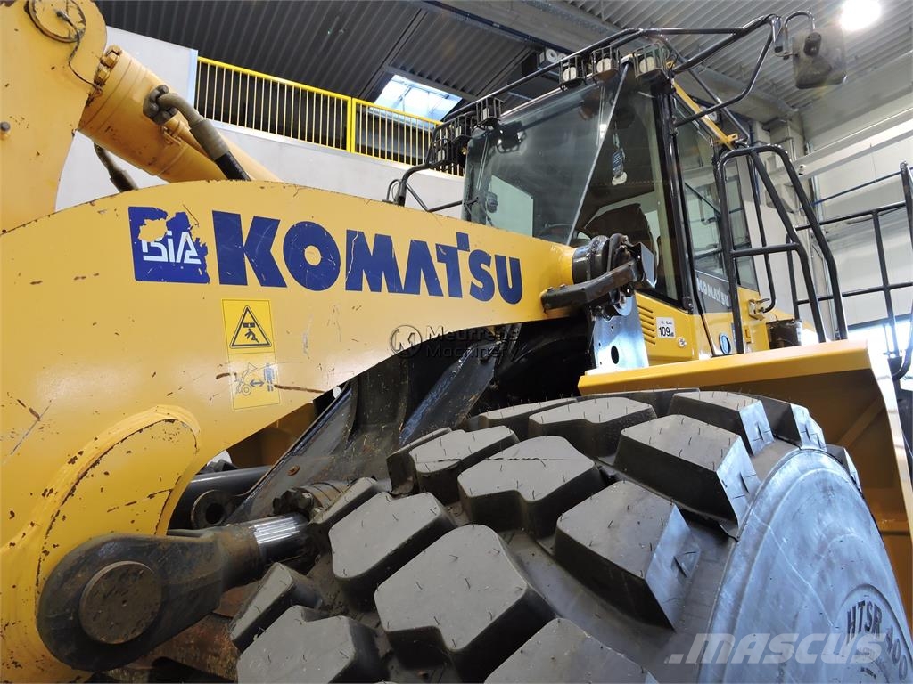 Komatsu WA500-7 + BUCKET Tekerlekli yükleyiciler