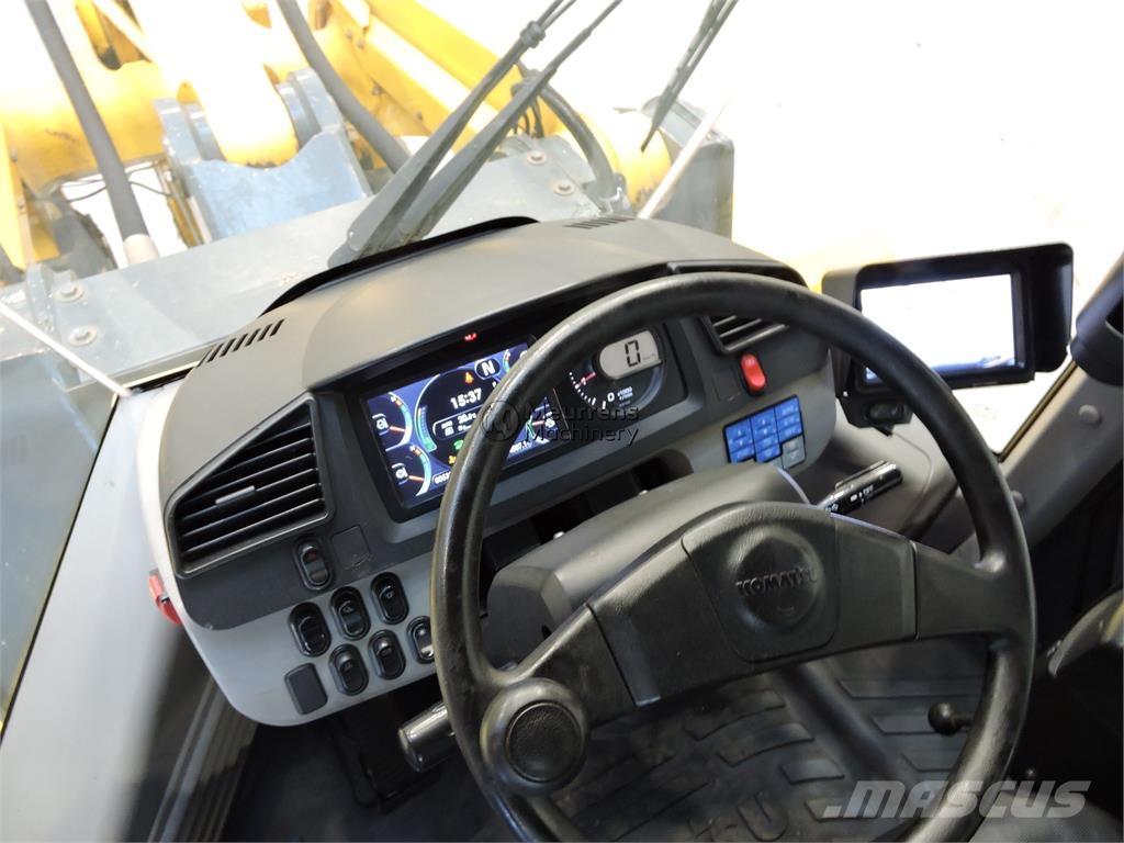 Komatsu WA500-7 + BUCKET Tekerlekli yükleyiciler