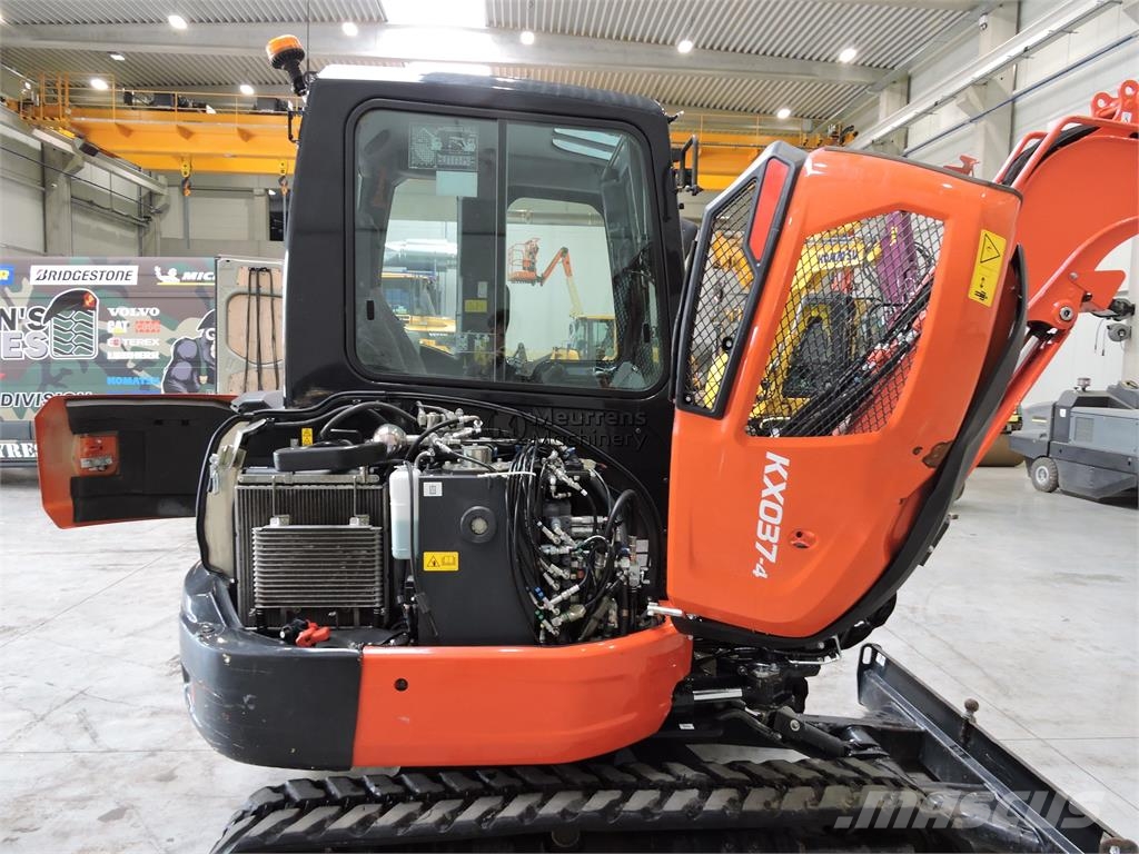 Kubota KX037 معدات البناء - غير ذلك