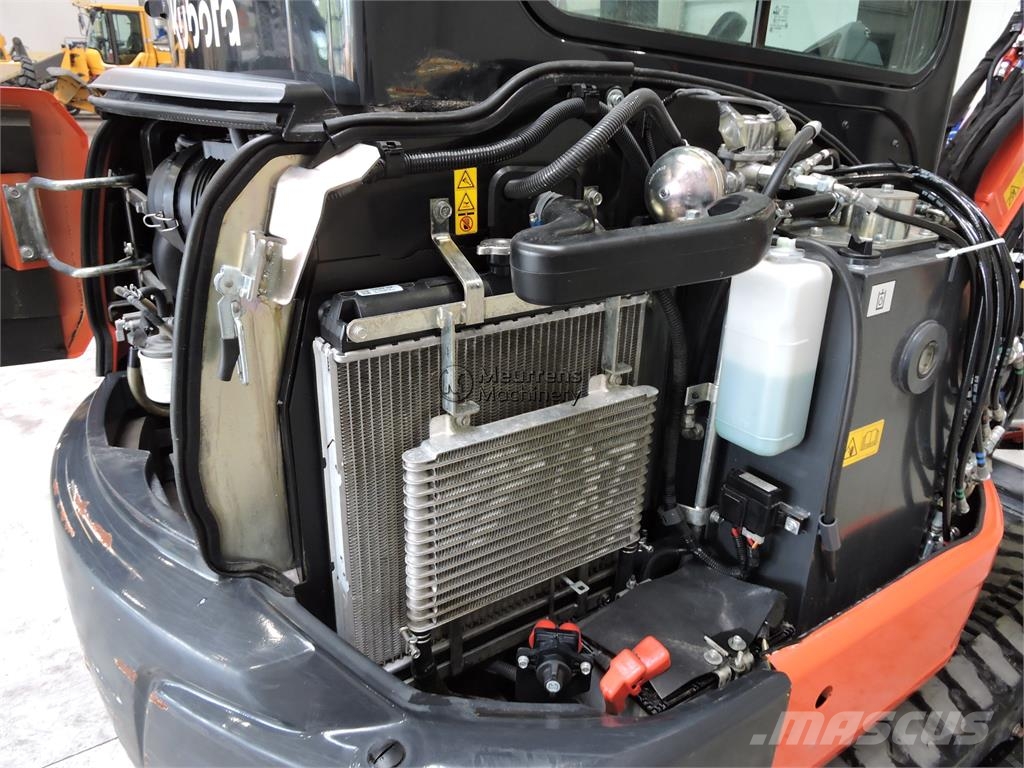 Kubota KX037 معدات البناء - غير ذلك