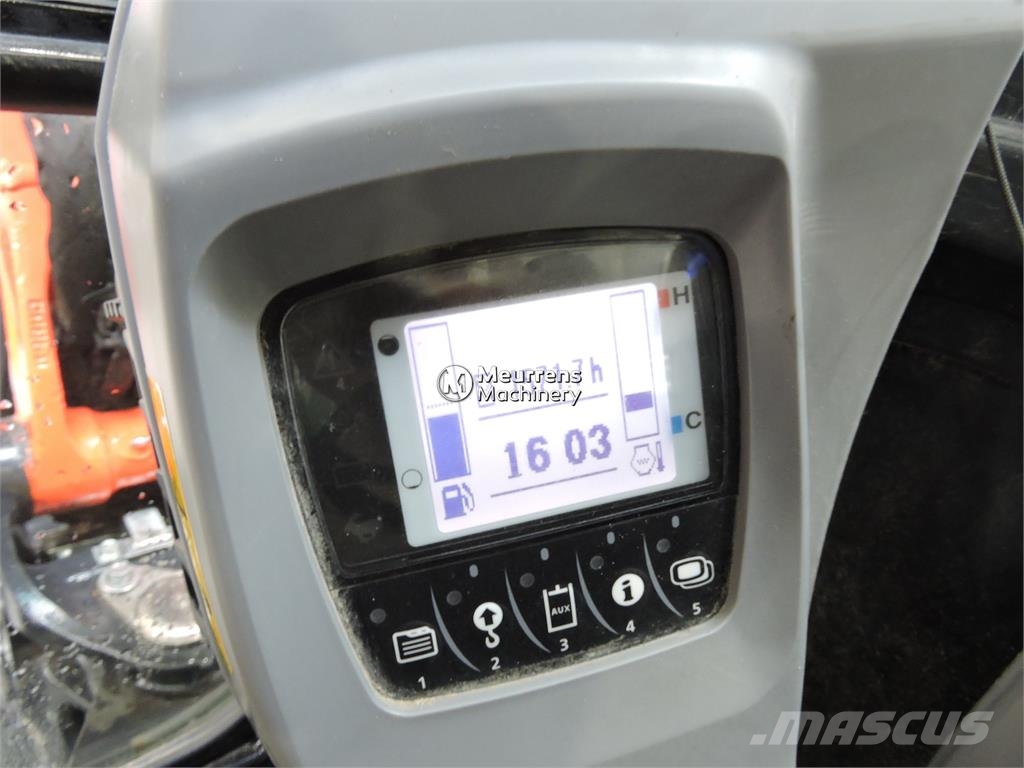 Kubota KX037 معدات البناء - غير ذلك