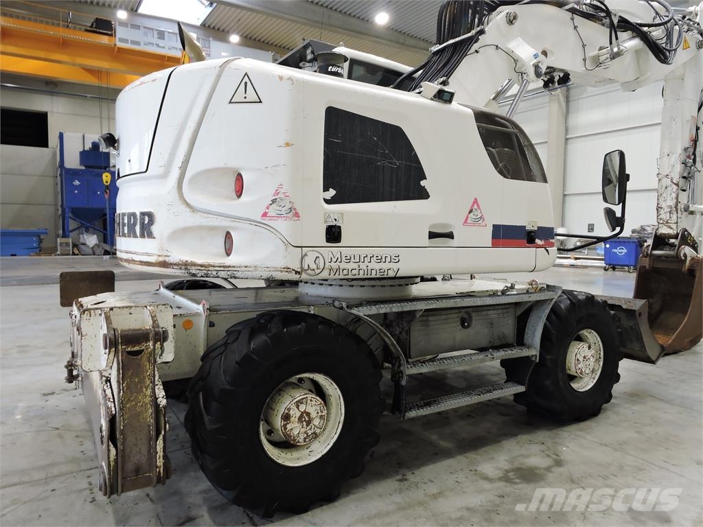 Liebherr A918 Excavadoras de ruedas