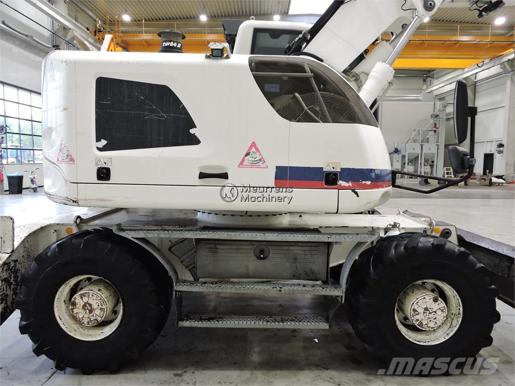 Liebherr A918 Excavadoras de ruedas