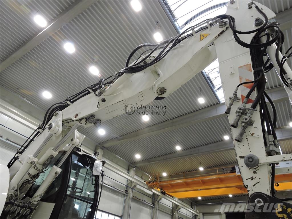 Liebherr A918 Excavadoras de ruedas