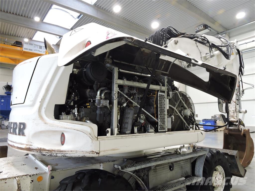 Liebherr A918 Excavadoras de ruedas