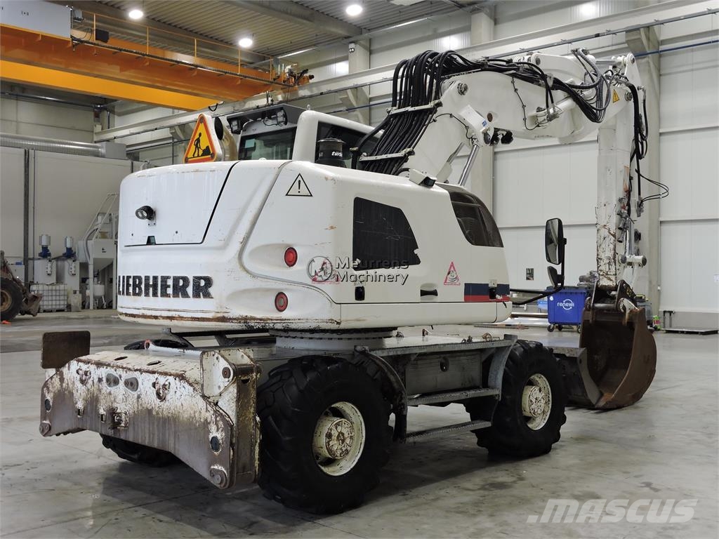 Liebherr A918 Excavadoras de ruedas