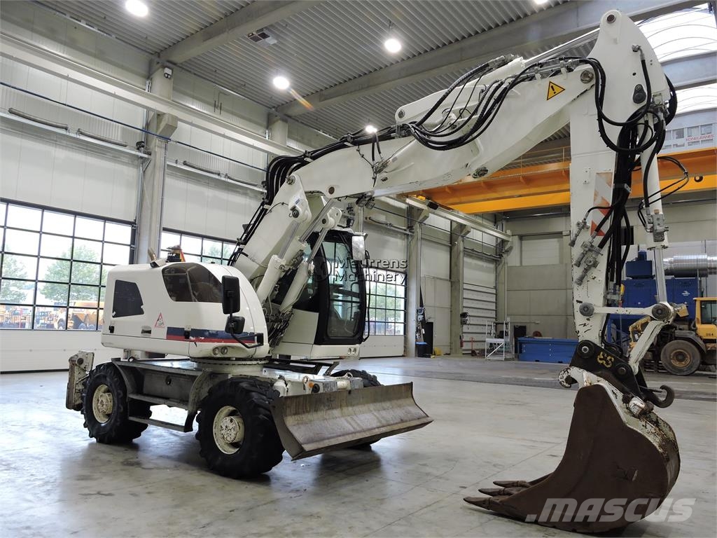 Liebherr A918 Excavadoras de ruedas