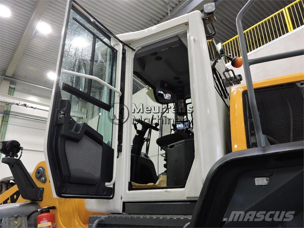 Liebherr L 566 Xpower 휠로우더
