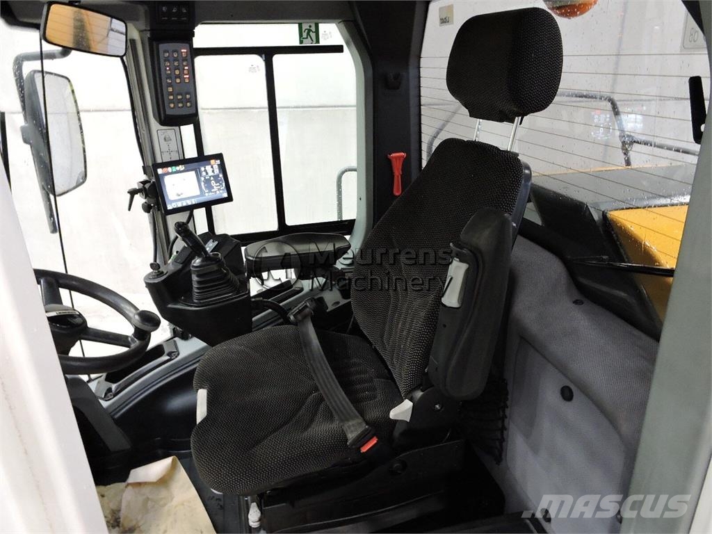 Liebherr L 566 Xpower 휠로우더