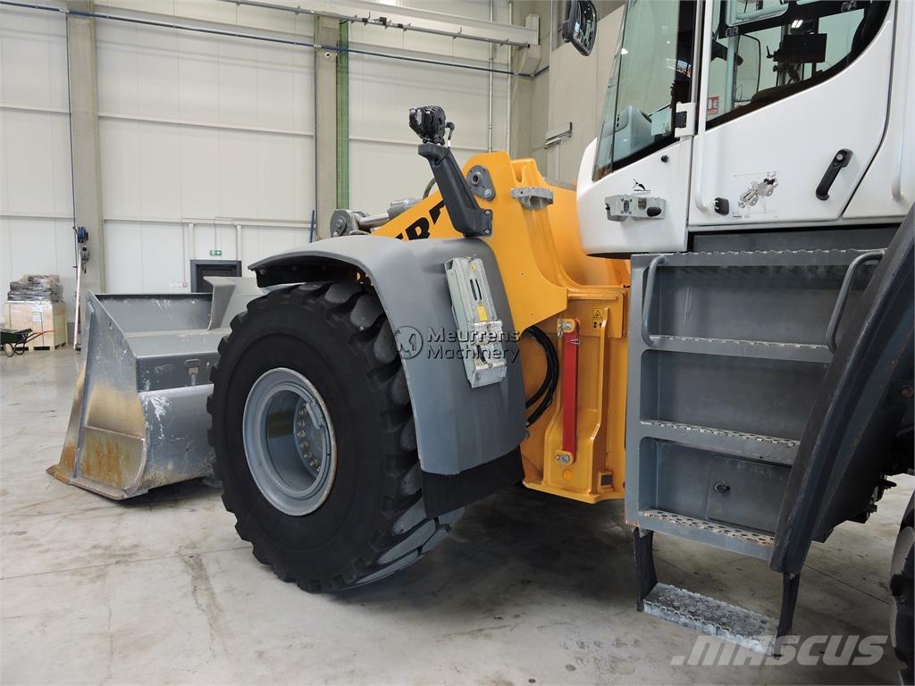 Liebherr L566Xpower Incarcator pe pneuri