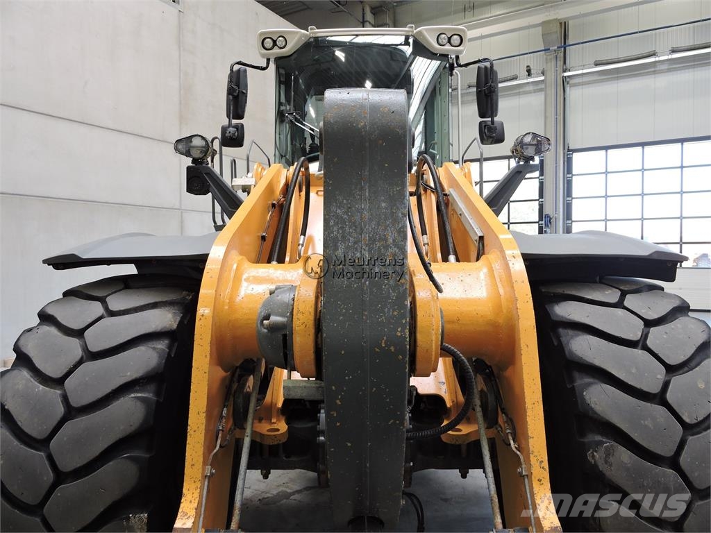 Liebherr L566Xpower Incarcator pe pneuri