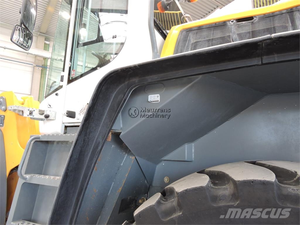 Liebherr L566Xpower Incarcator pe pneuri