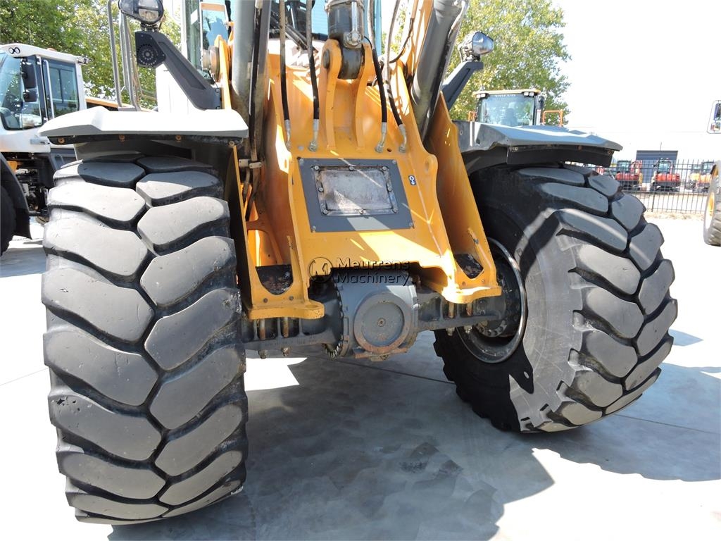 Liebherr L566Xpower Incarcator pe pneuri