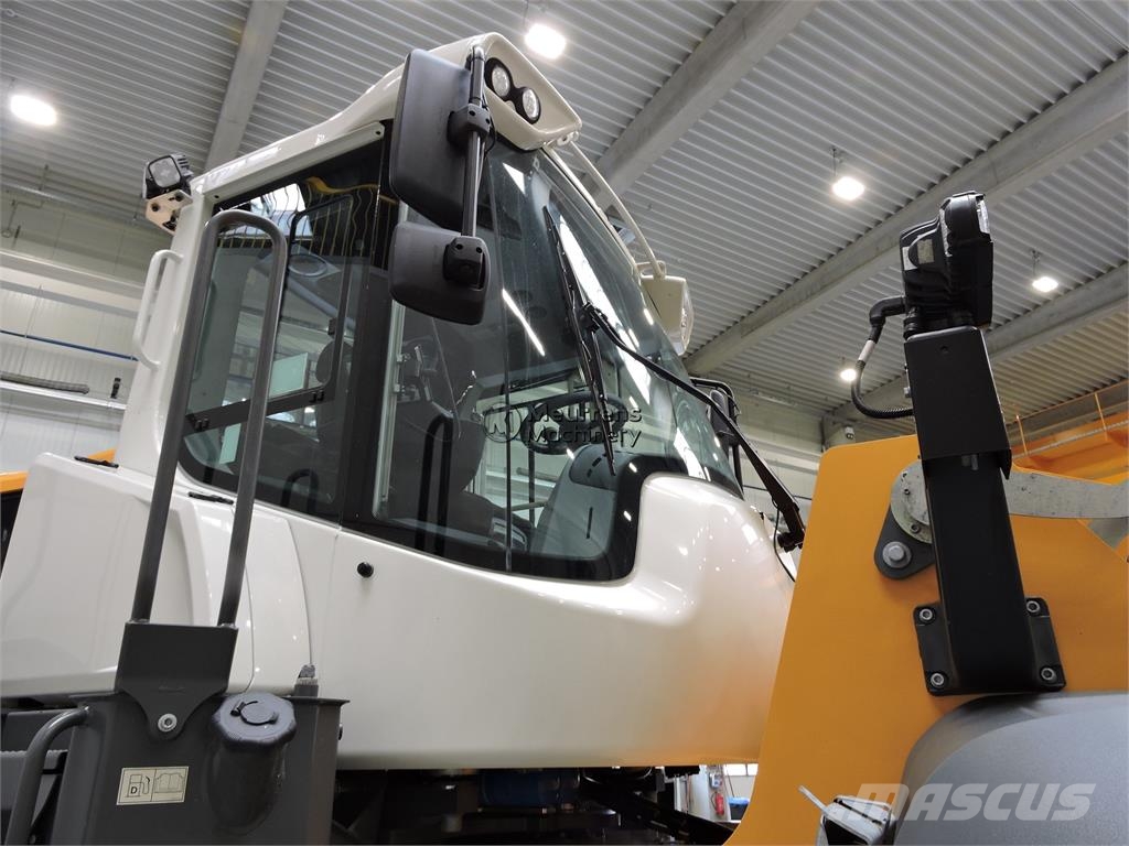 Liebherr L566Xpower Incarcator pe pneuri