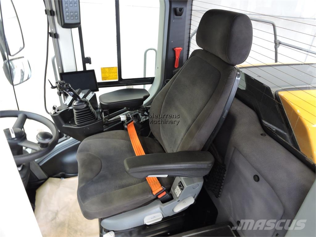 Liebherr L566Xpower Incarcator pe pneuri