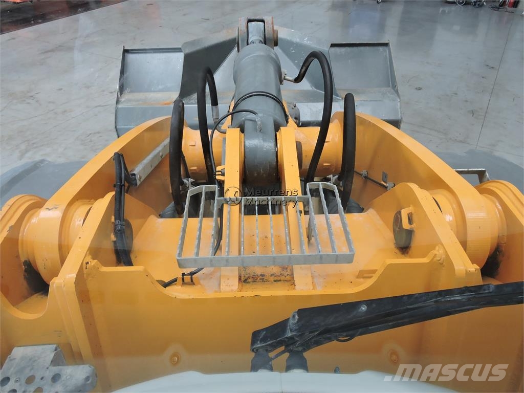 Liebherr L580XPower لوادر بعجل