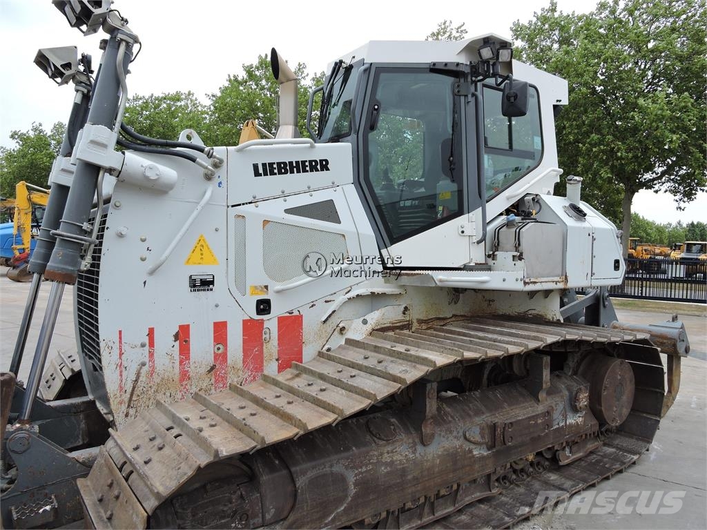 Liebherr PR 726 LGP Dózerek