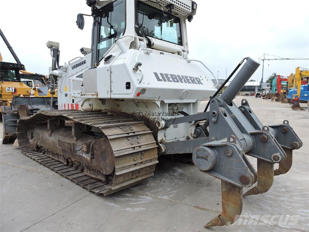 Liebherr PR 726 LGP Dózerek