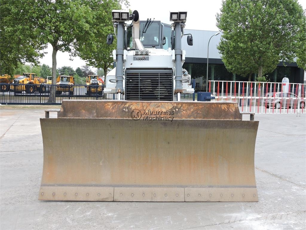 Liebherr PR 726 LGP Dózerek