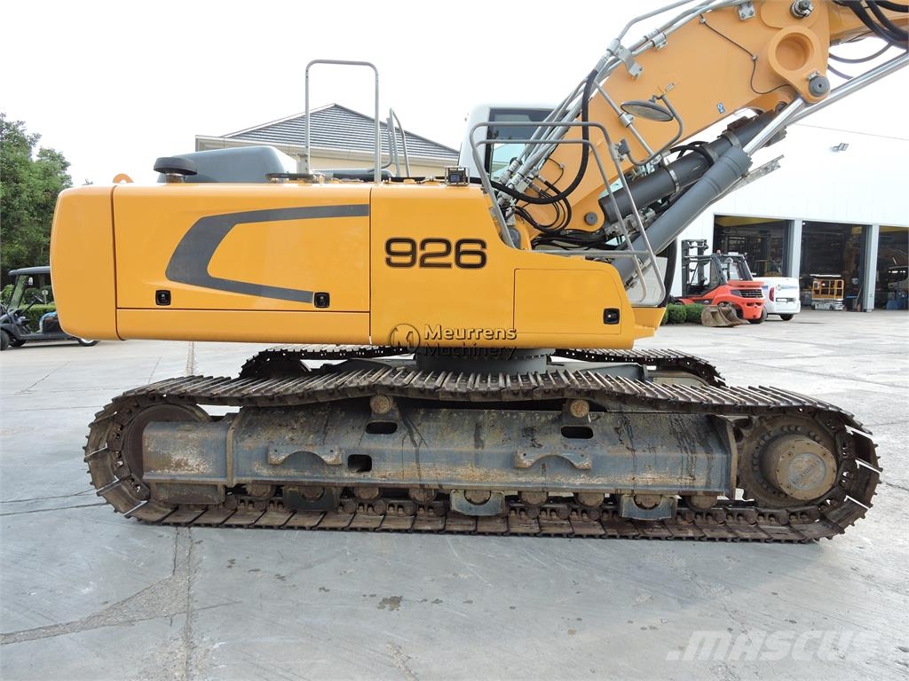 Liebherr R926 대형 굴삭기 29톤 이상