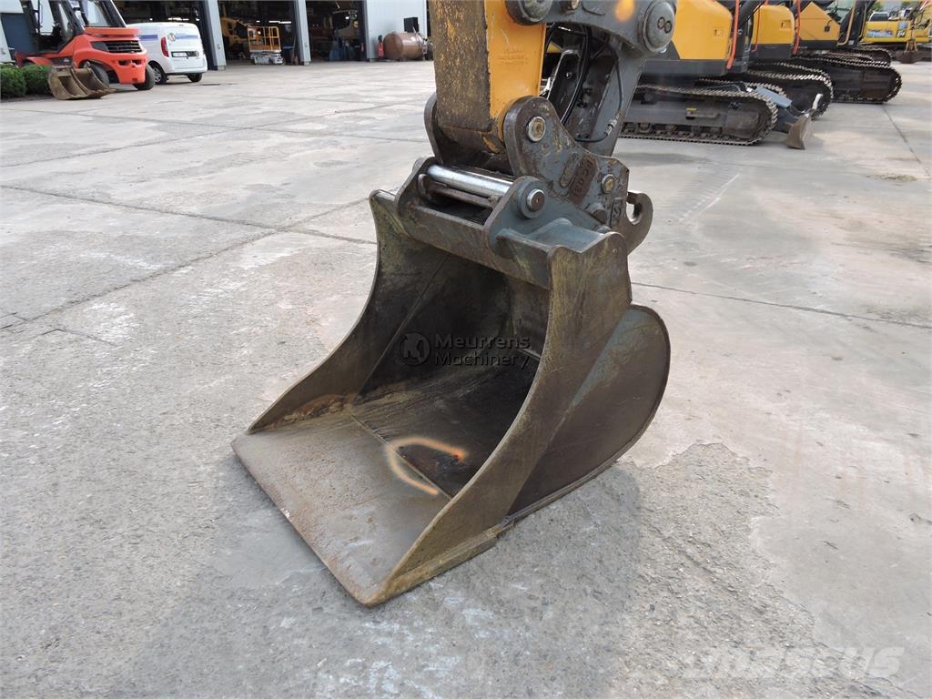 Liebherr R926 대형 굴삭기 29톤 이상