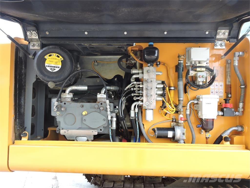 Liebherr R926 대형 굴삭기 29톤 이상