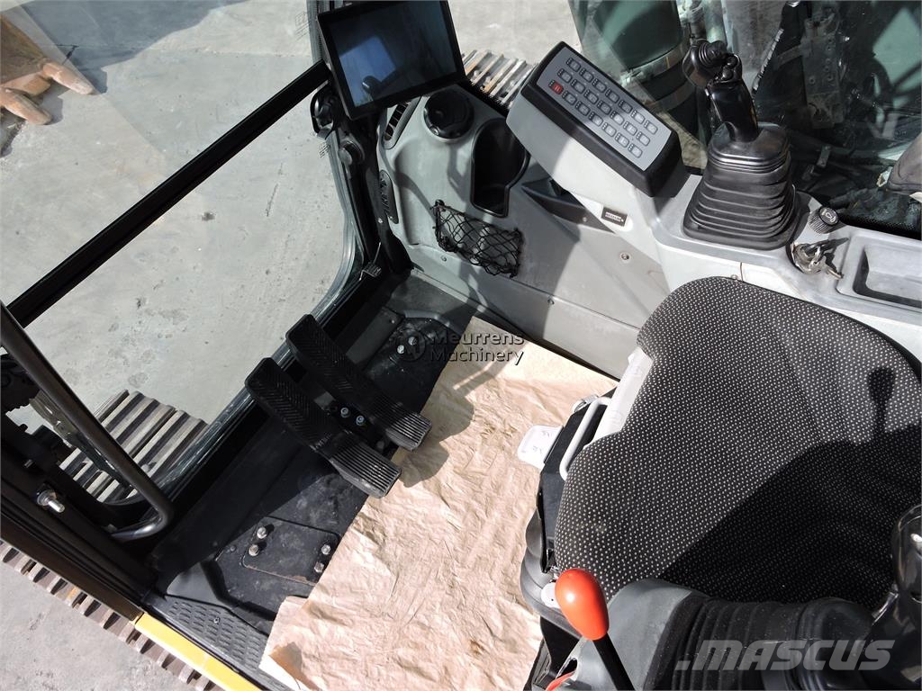 Liebherr R930 Rupsgraafmachines