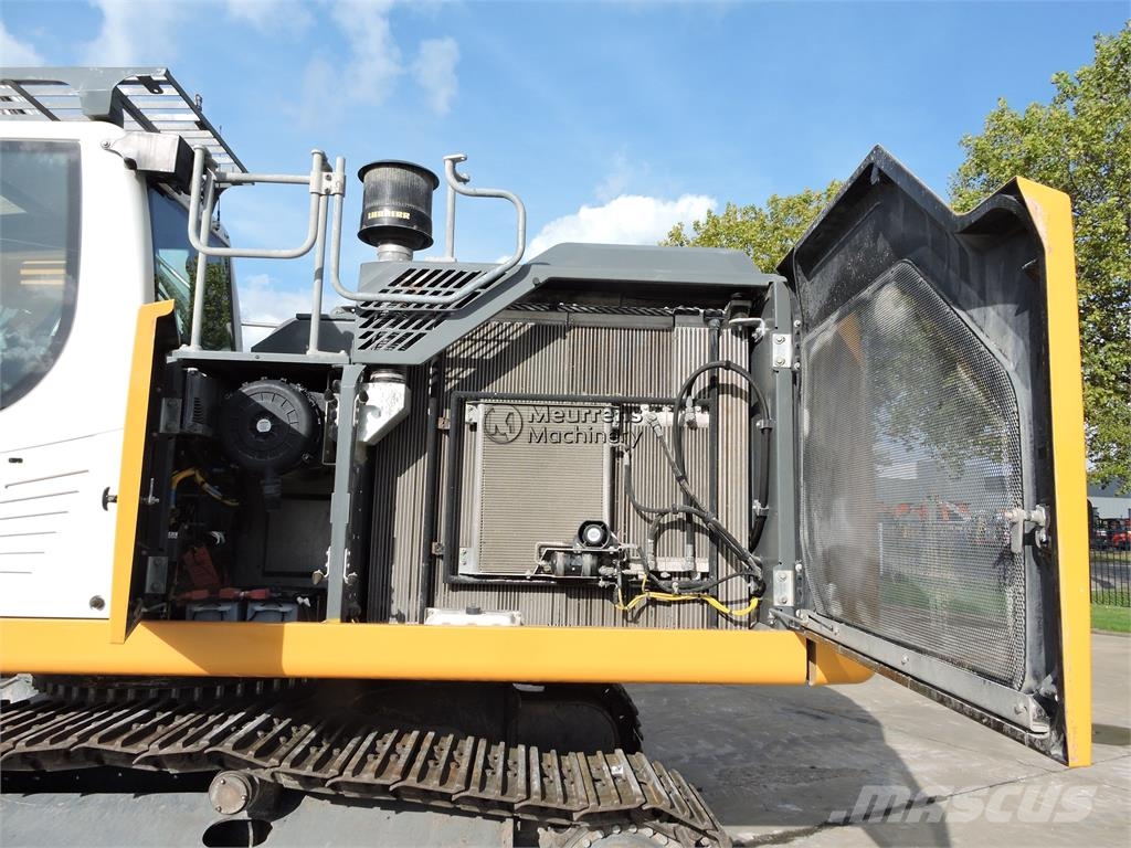 Liebherr R930 Belgium Machine Rupsgraafmachines