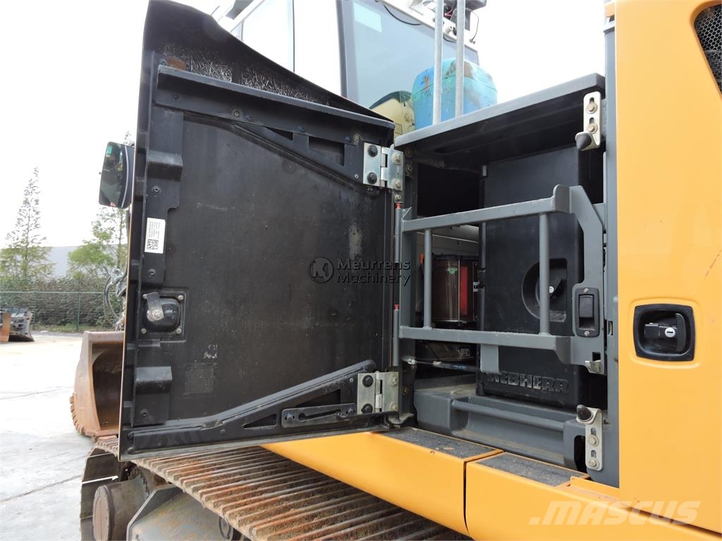 Liebherr R946 Raupenbagger