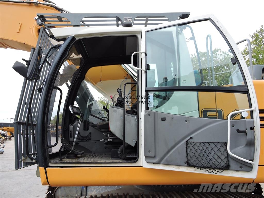 Liebherr R946 Raupenbagger