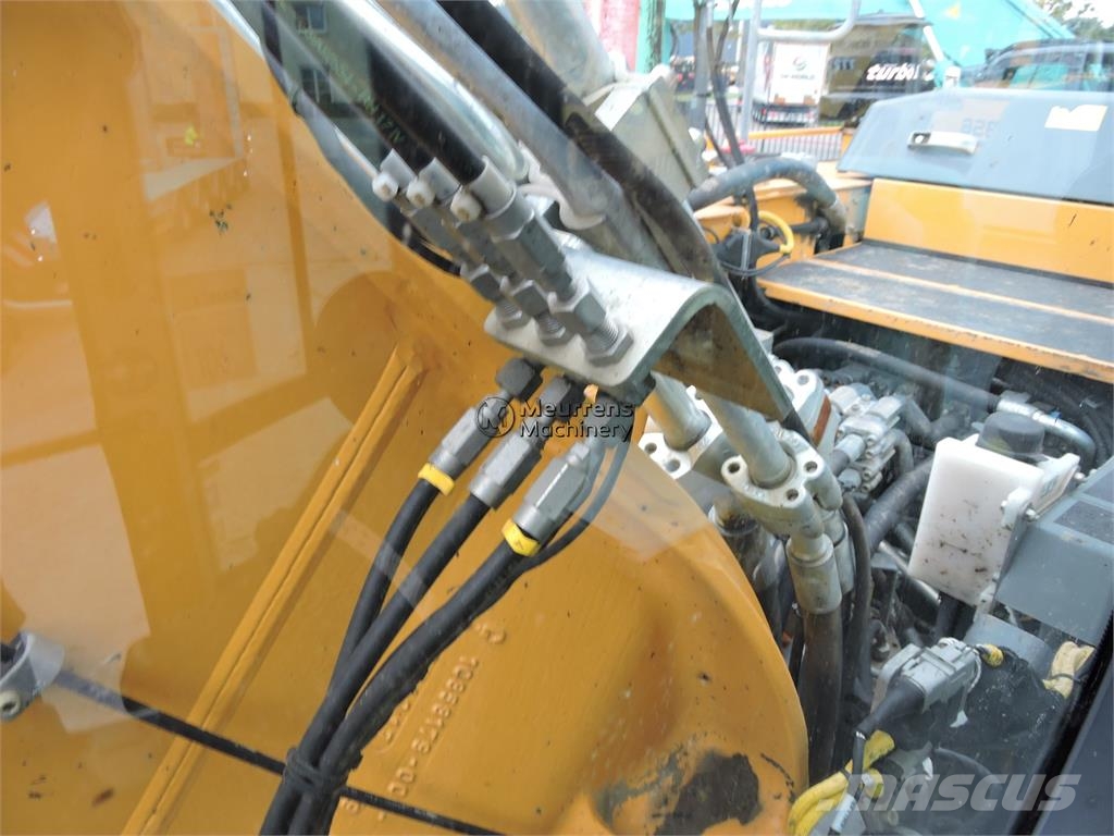 Liebherr R946 Raupenbagger