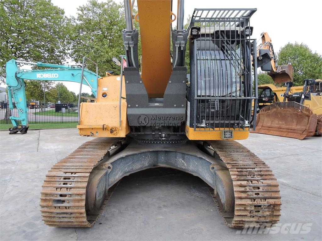 Liebherr R946 Raupenbagger
