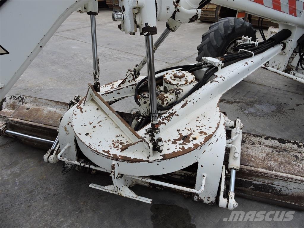 O&K F106A Graders