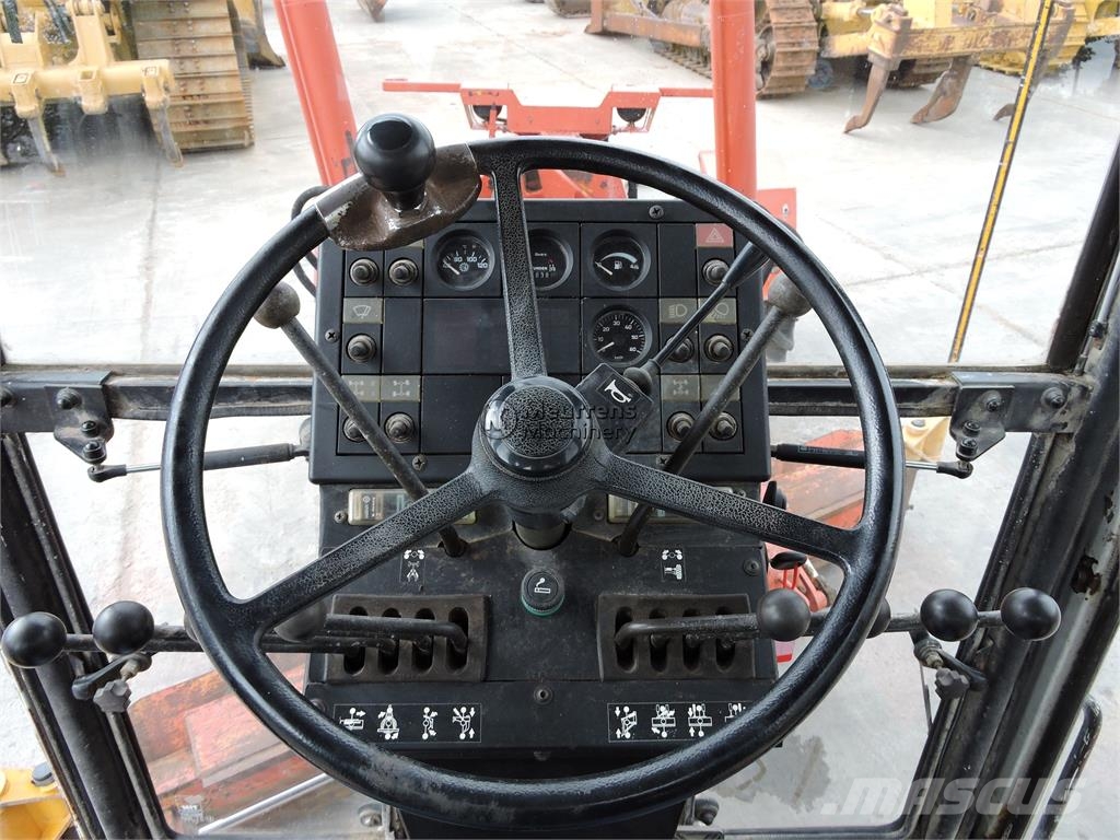 O&K F106A + GPS Niveladoras