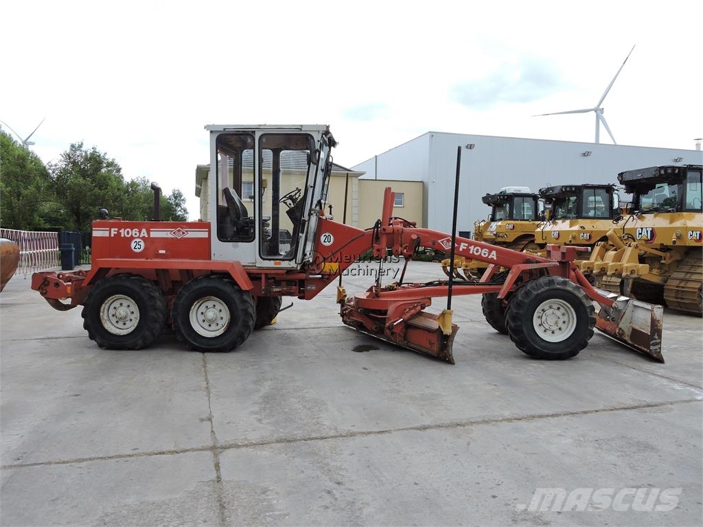 O&K F106A + GPS Niveladoras