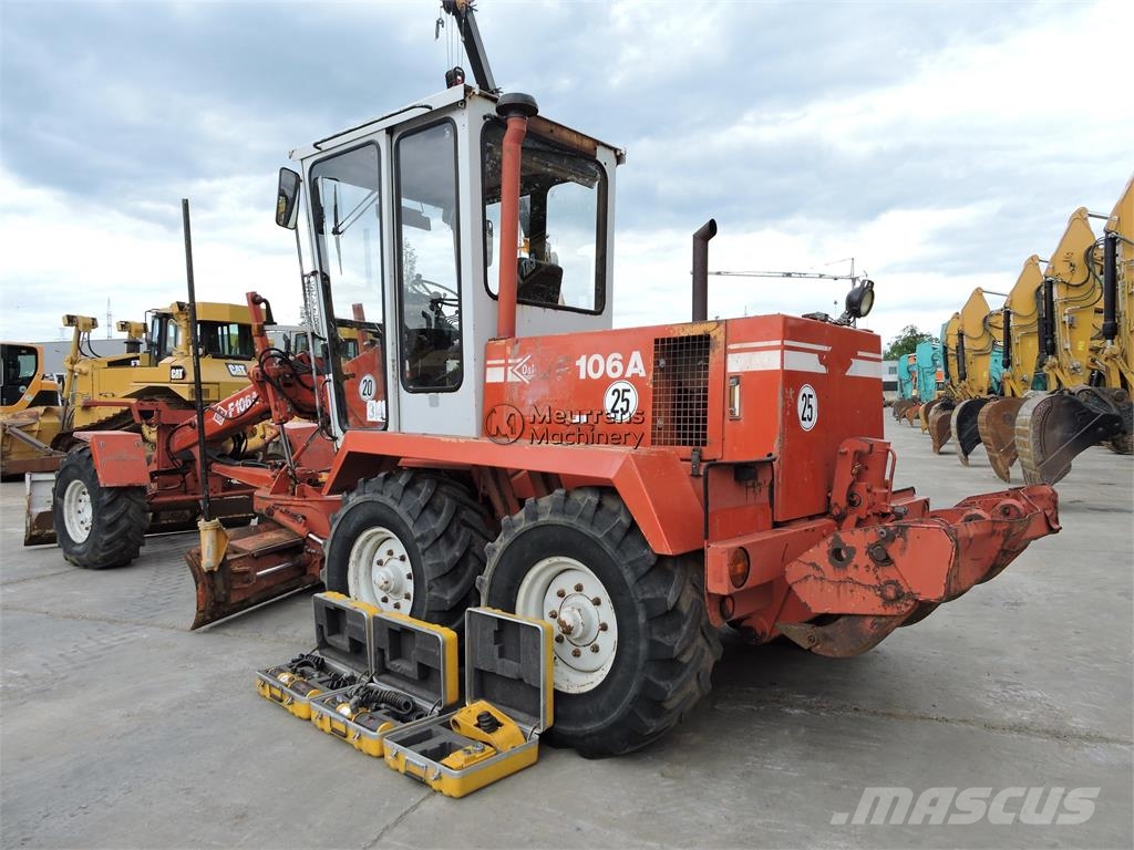 O&K F106A + GPS Niveladoras