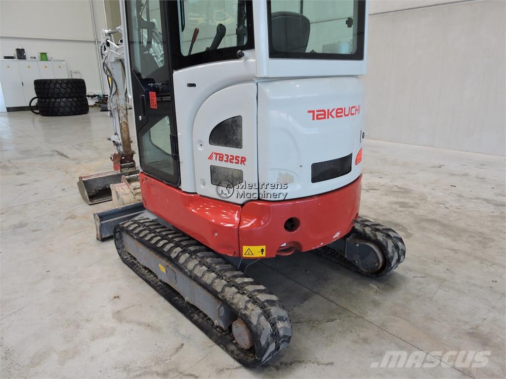 Takeuchi TB325R Bouw - Overige