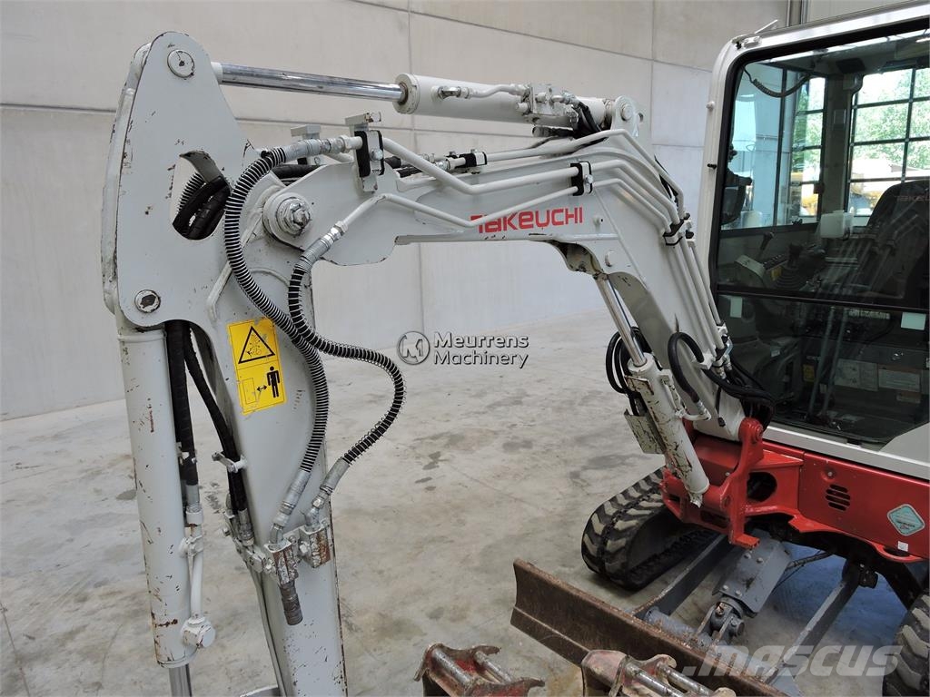 Takeuchi TB325R Bouw - Overige