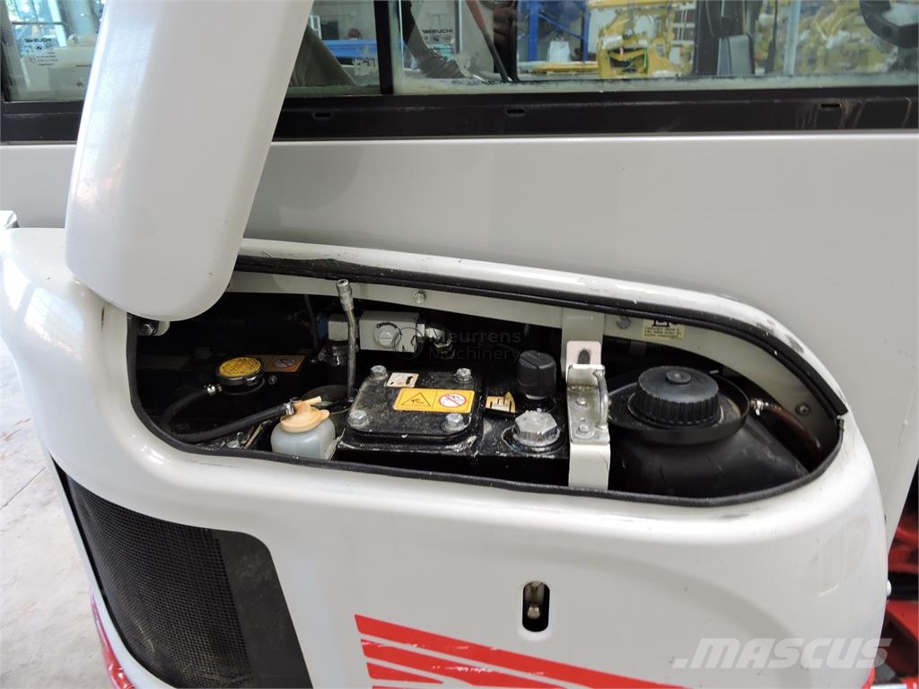 Takeuchi TB325R Bouw - Overige
