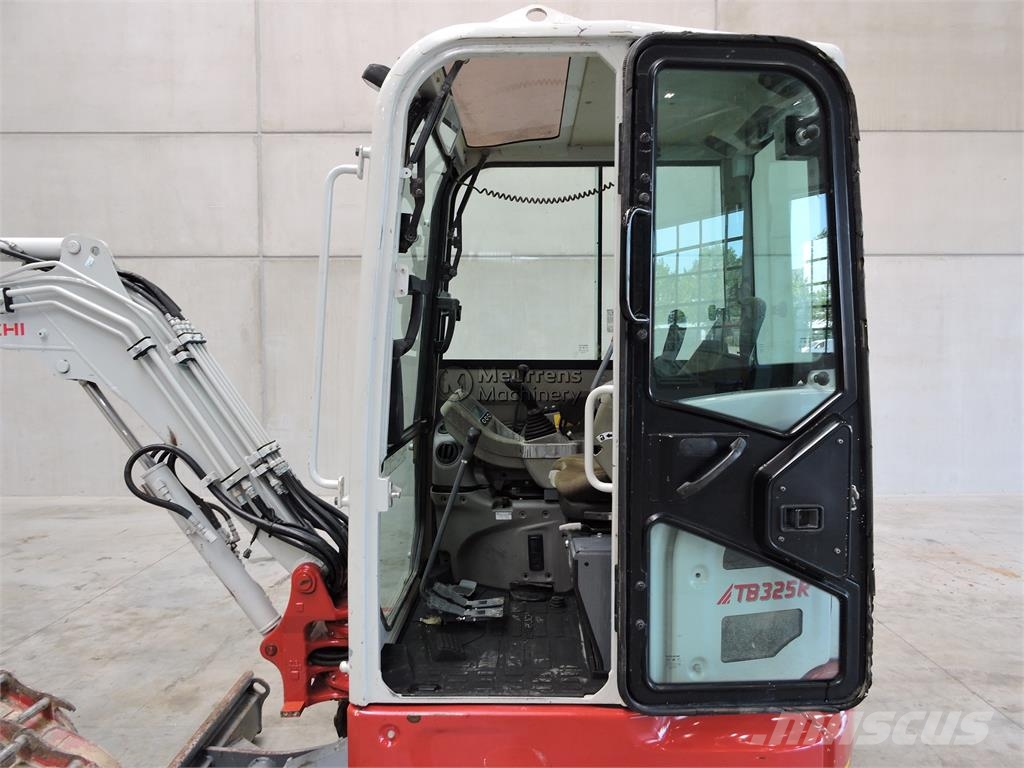 Takeuchi TB325R Bouw - Overige