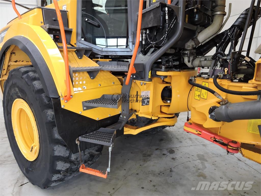 Volvo A25G Terrængående lastbiler