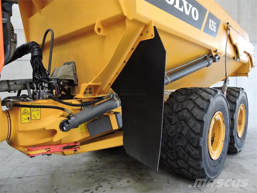 Volvo A25G Terrængående lastbiler