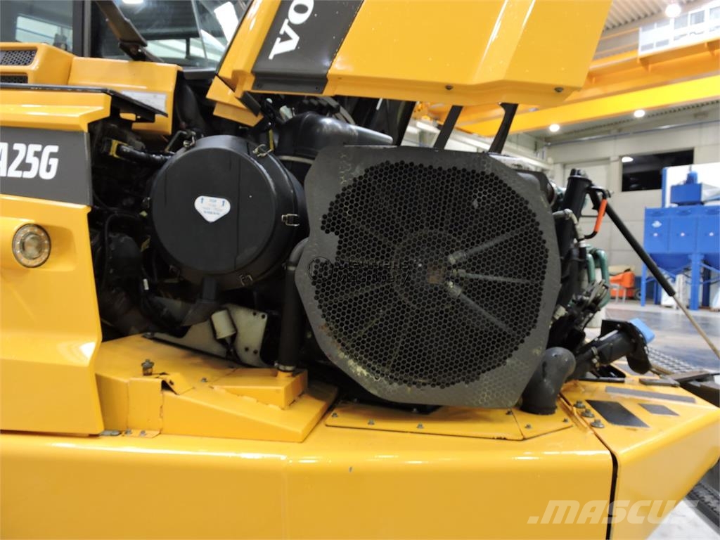 Volvo A25G Terrængående lastbiler