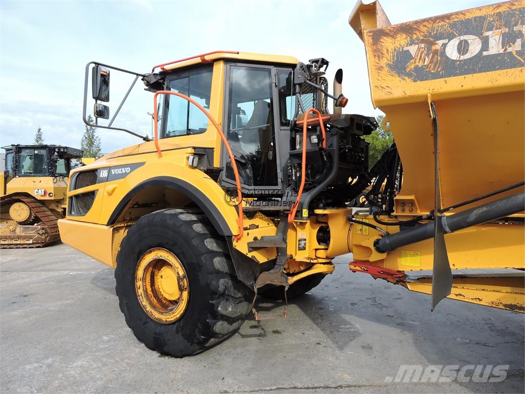 Volvo A30G 연결식 홀러