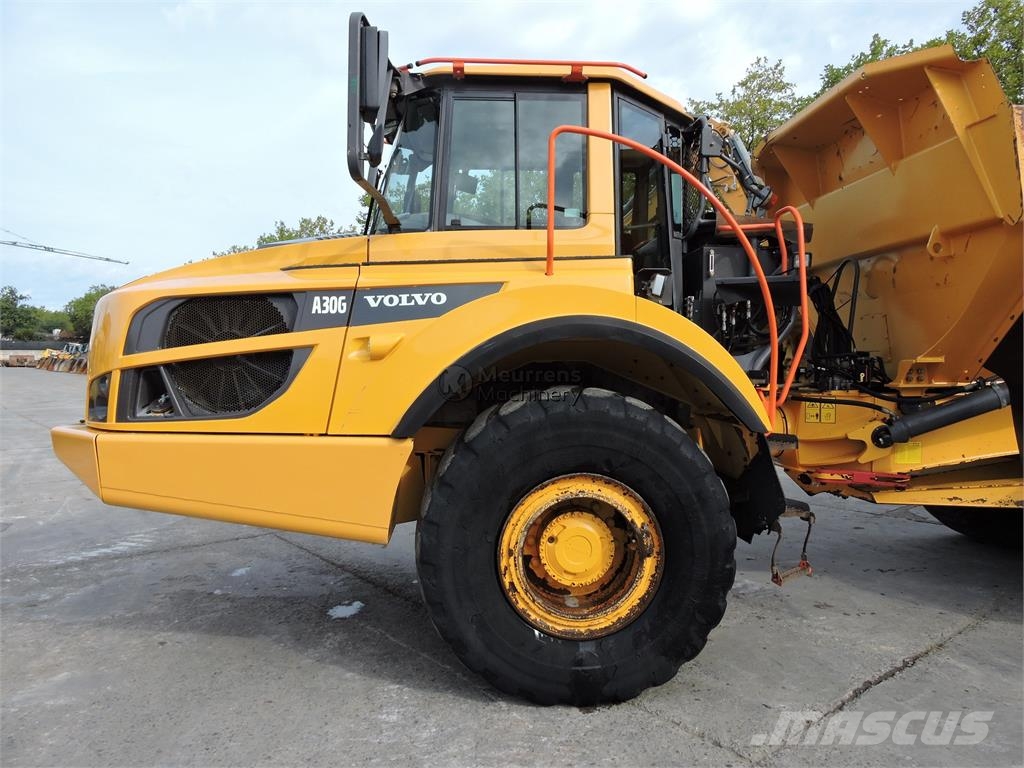 Volvo A30G 연결식 홀러