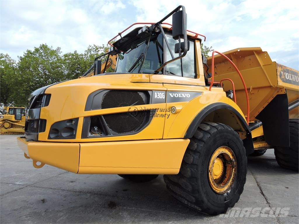 Volvo A30G 연결식 홀러