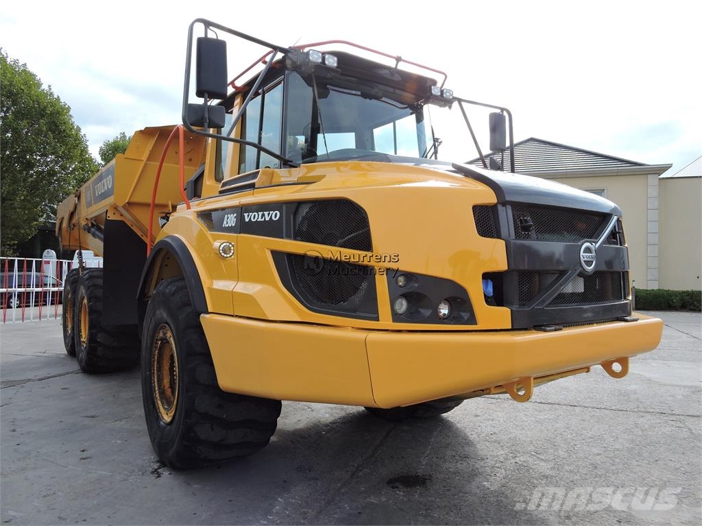 Volvo A30G 연결식 홀러