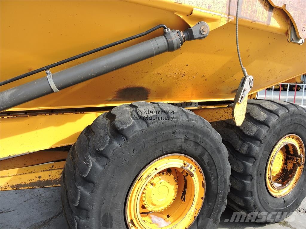 Volvo A30G 연결식 홀러
